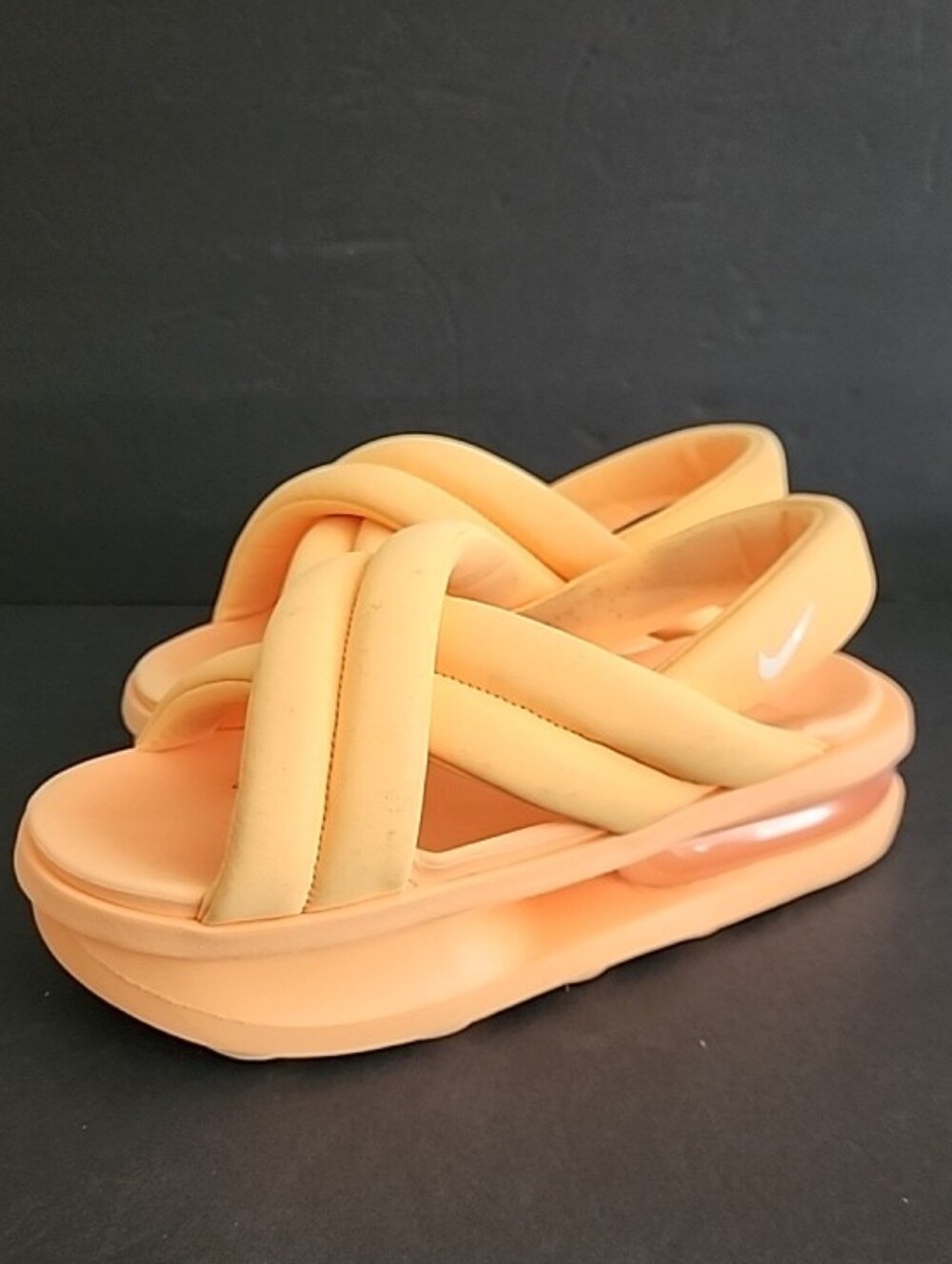 Nike Air Max Isla Sandal Peach Size 8